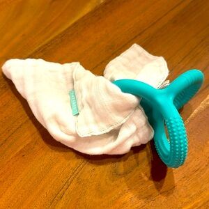 Lovevery Triple Teether